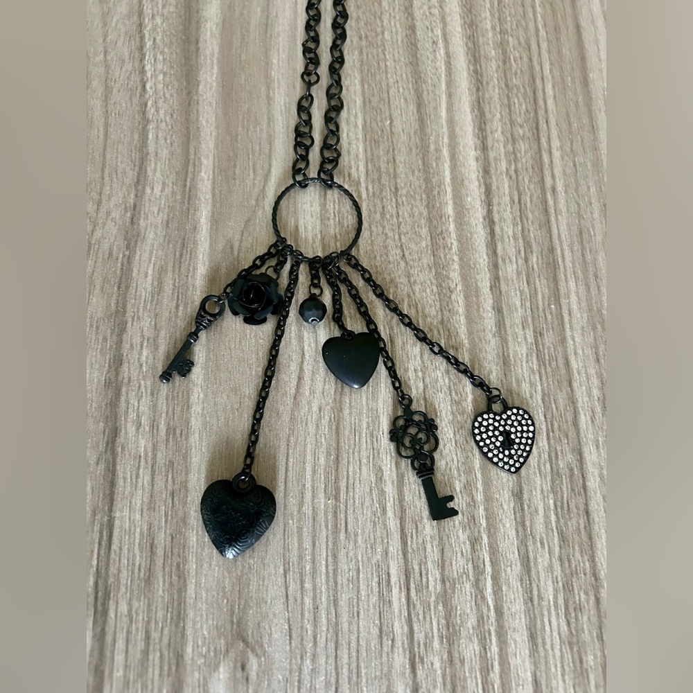 Vintage early 2000’s necklace, Black with charms